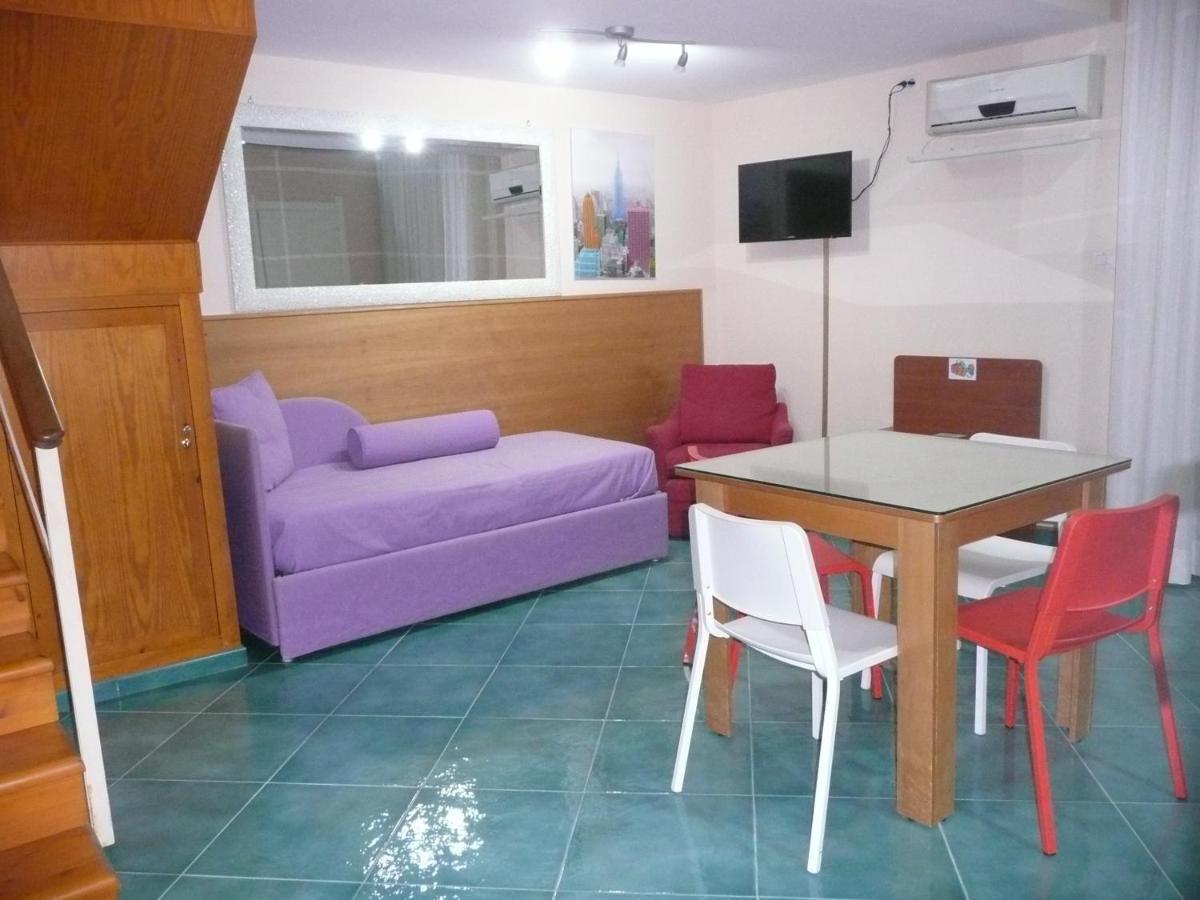 I Papiri B&B Aparthotel Ercolano Exterior foto