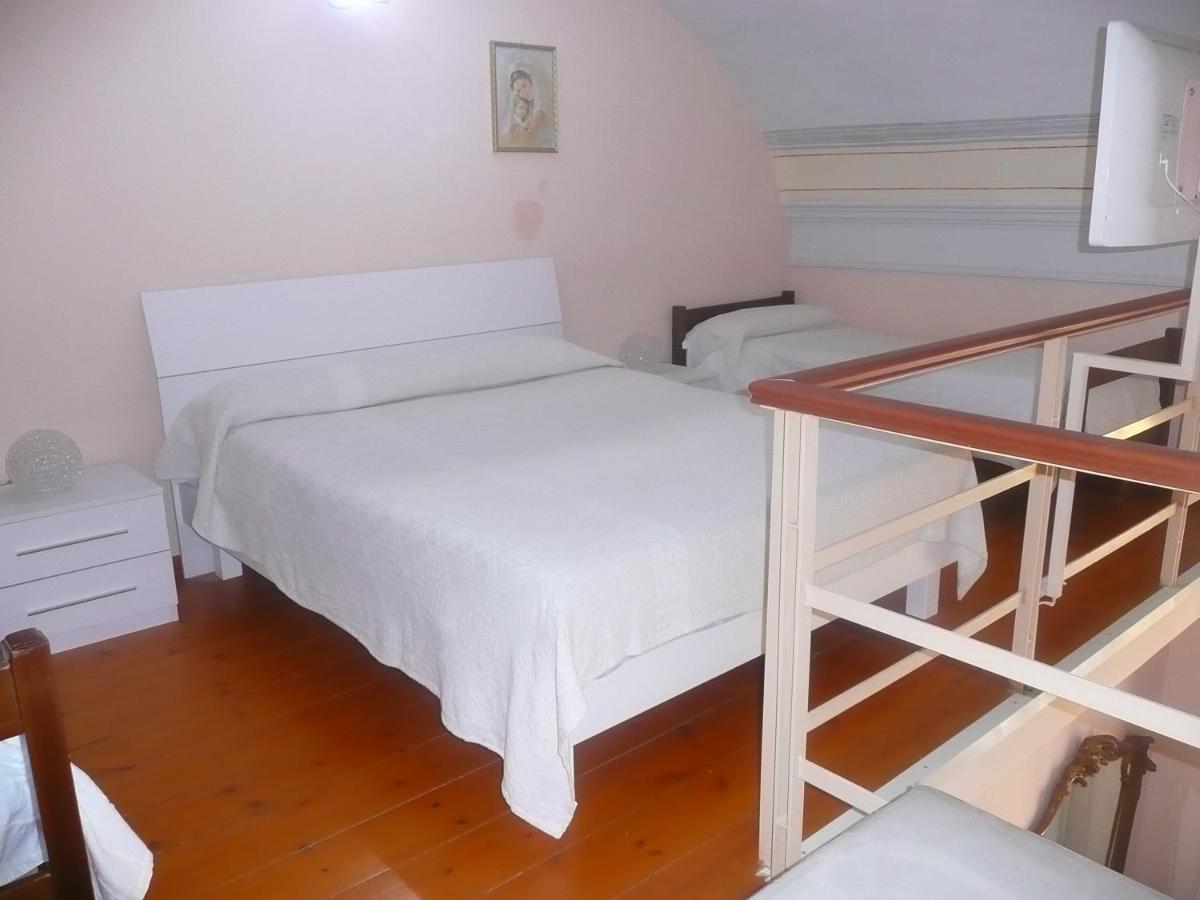 I Papiri B&B Aparthotel Ercolano Exterior foto